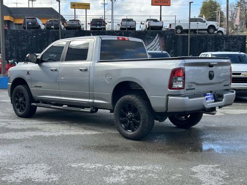 Used 2021 RAM 2500 Big Horn w/ Night Edition image 5