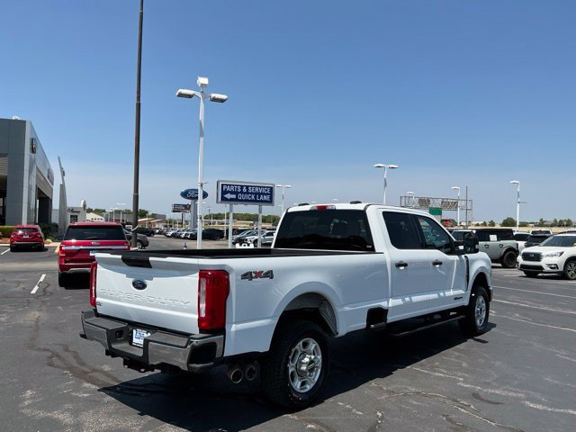Used 2026 Ford F350 XLT AWD/4WD image 3