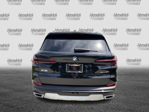 Used 2026 BMW X5 sDrive40i w/ Premium Package image 8