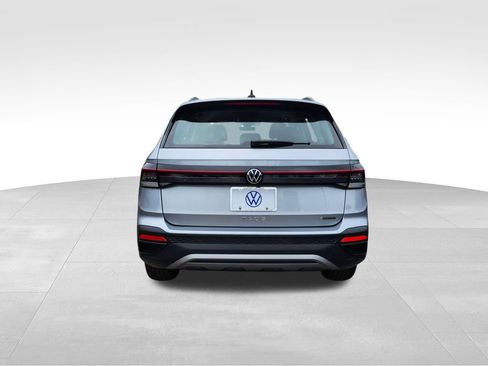Used 2025 Volkswagen Taos S AWD/4WD image 6