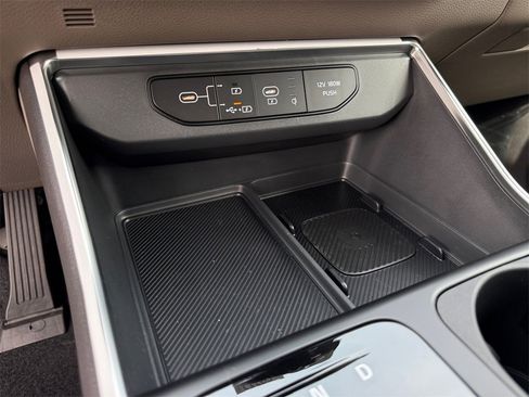 New 2026 Kia Carnival EX image 29