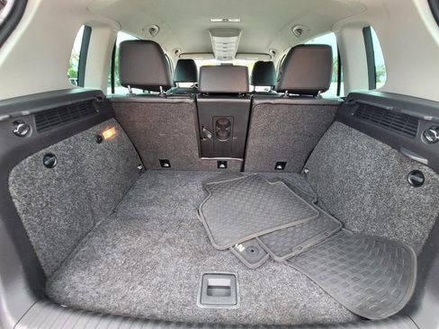 Used 2013 Volkswagen Tiguan SE image 10