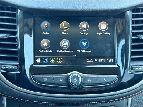 Used 2018 Chevrolet Trax LT w/ LT Convenience Package image 13