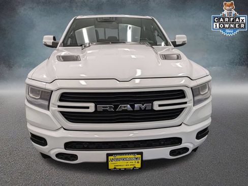 Used 2023 RAM 1500 Laramie AWD/4WD image 2