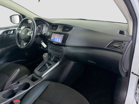 Used 2019 Nissan Sentra S image 29