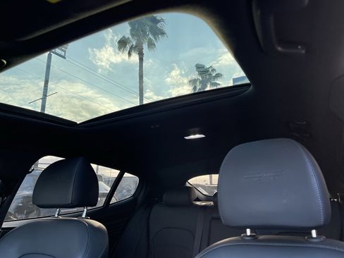 Used 2023 Kia Stinger GT2 image 21