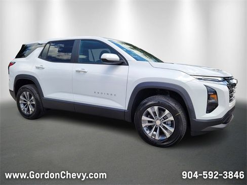 New 2026 Chevrolet Equinox LT w/ Convenience Package II image 7