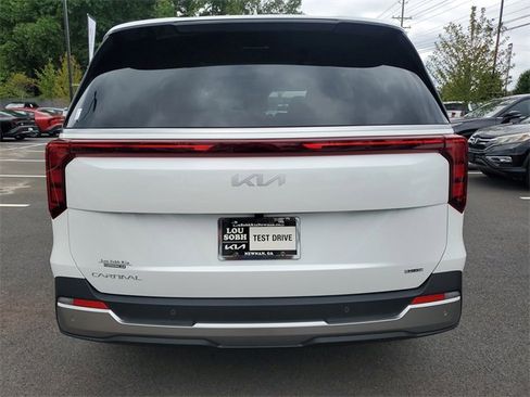 New 2026 Kia Carnival SX image 5