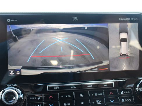 Certified 2021 Toyota Highlander Platinum image 36