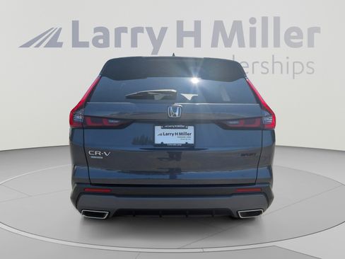 Used 2025 Honda CR-V Sport-L image 4