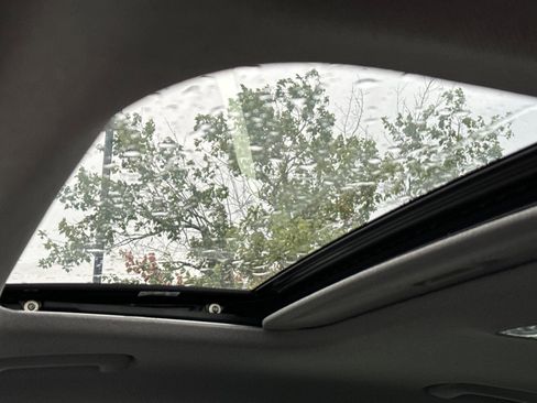 Certified 2025 Hyundai Elantra SEL w/ Cargo Package image 36