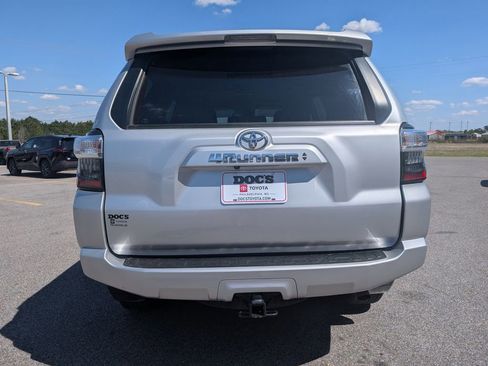 Used 2023 Toyota 4Runner SR5 Premium w/ Moonroof Package image 4