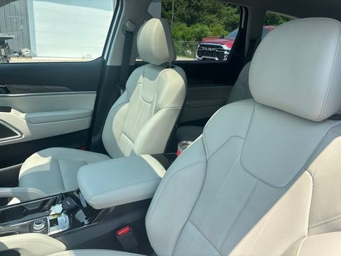 Used 2021 Kia Telluride EX AWD/4WD image 27
