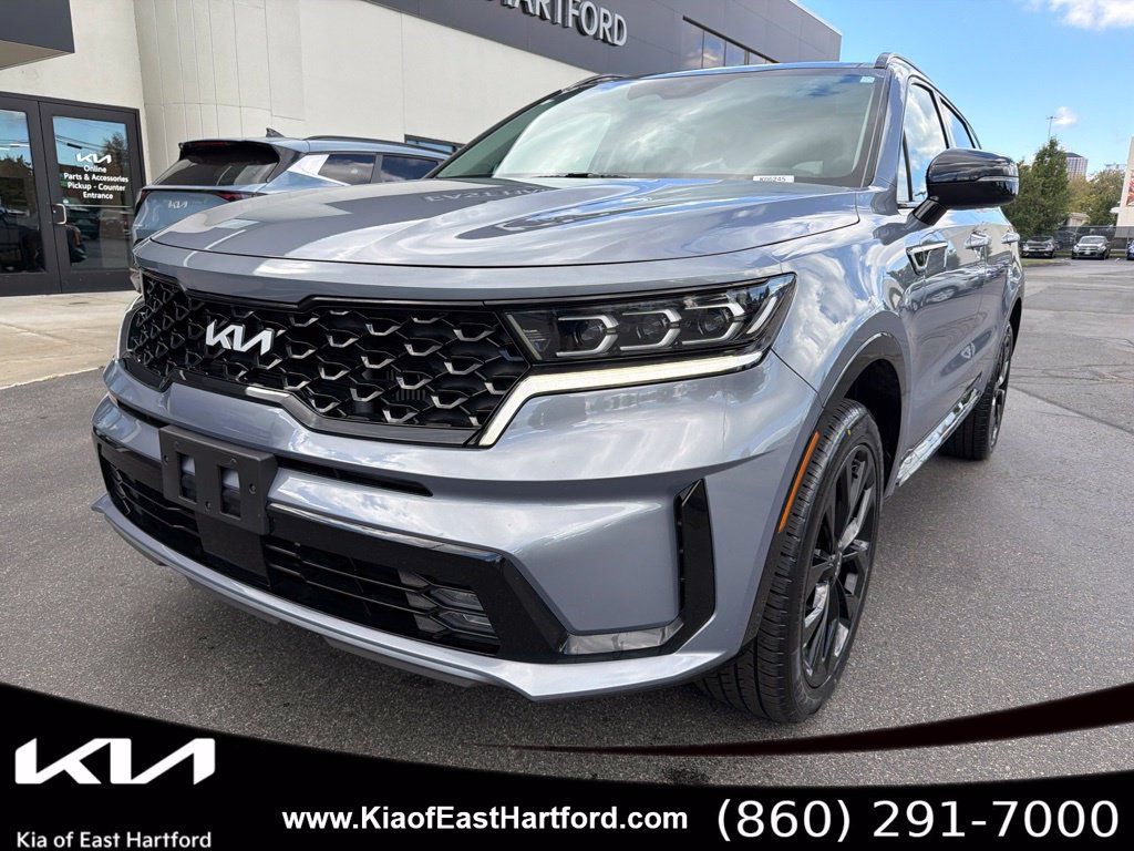 Used 2023 Kia Sorento SX AWD/4WD image 3
