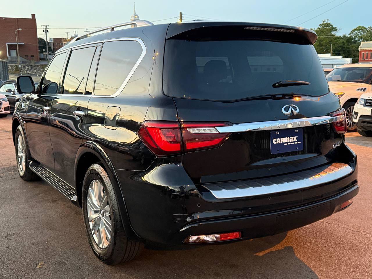 Used 2019 INFINITI QX80 Luxe AWD/4WD image 8