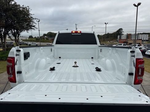 Used 2024 RAM 3500 Laramie image 9
