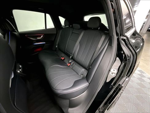 Used 2026 Mercedes-Benz EQE 320+ SUV image 17