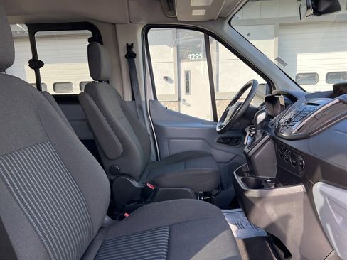 Used 2016 Ford Transit 350 XLT image 12