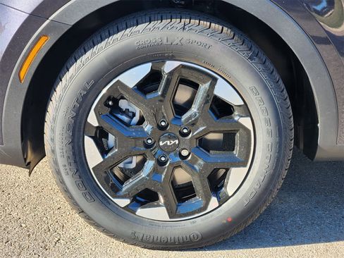 New 2026 Kia Sorento S image 8