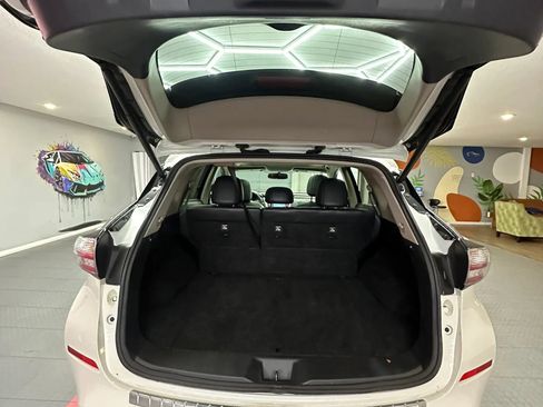 Used 2016 Nissan Murano Platinum w/ Platinum Technology Package FWD image 30