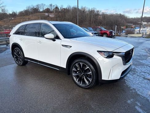 Used 2025 MAZDA CX-90 Plug-In Hybrid w/ Premium Plus image 7