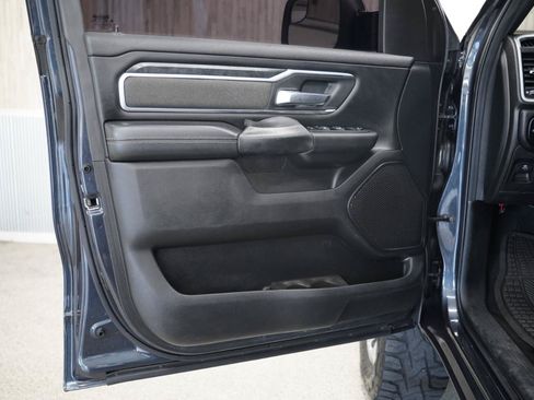 Used 2019 RAM 1500 Big Horn AWD/4WD image 24