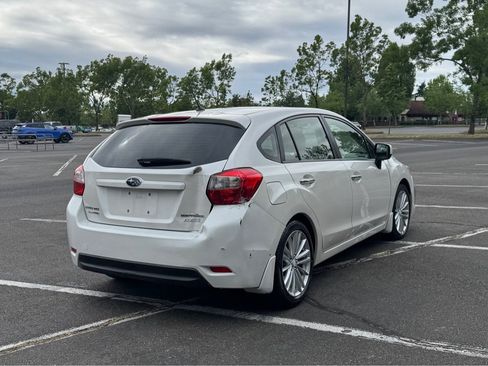 Used 2013 Subaru Impreza 2.0i Limited w/ Popular Pkg 1 AWD/4WD image 4