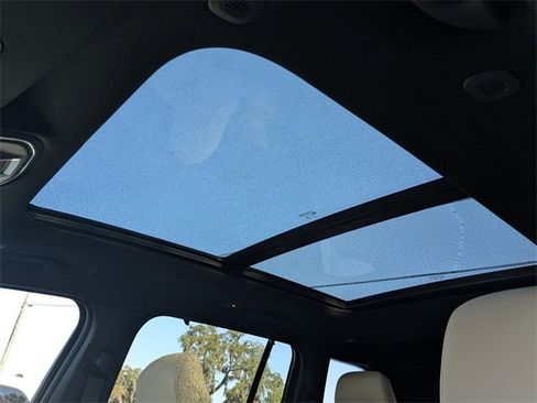 New 2025 Jeep Grand Cherokee Limited image 19