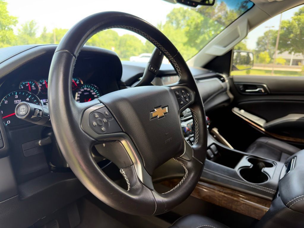 Used 2020 Chevrolet Tahoe LT AWD/4WD image 20