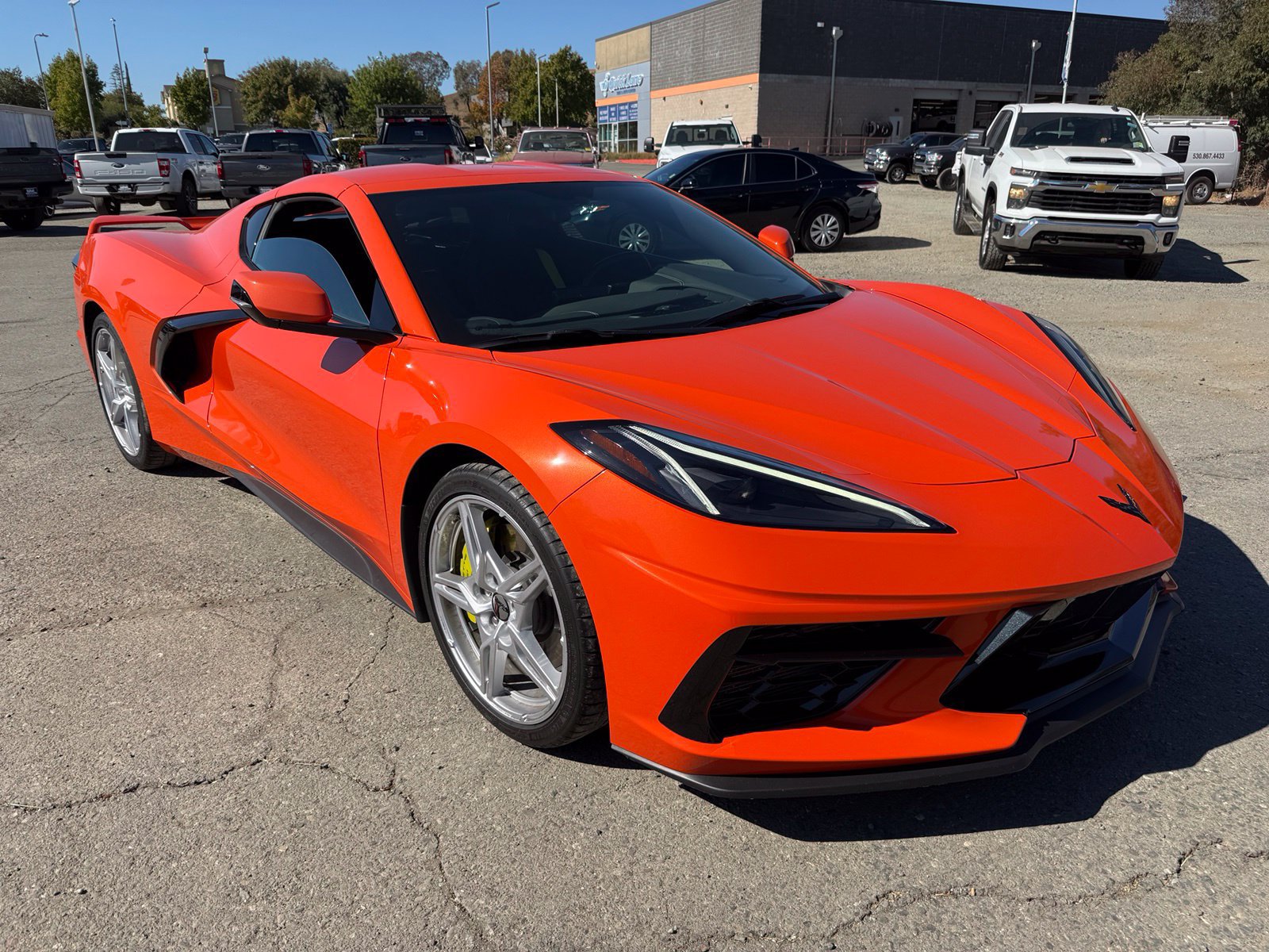 Used 2020 Chevrolet Corvette Stingray Coupe w/ Z51 Performance Package RWD image 1