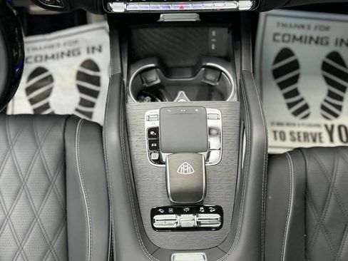 Used 2026 Mercedes-Benz Maybach GLS 600 4MATIC image 32