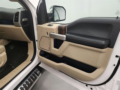 Used 2017 Ford F150 Lariat w/ Equipment Group 502A Luxury image 45