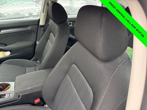Certified 2024 Honda Civic LX image 9