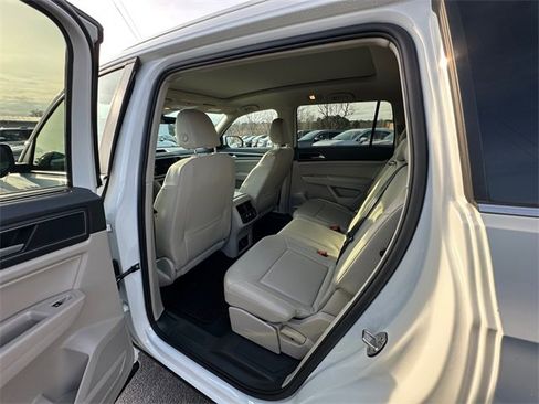 Used 2019 Volkswagen Atlas SE image 18