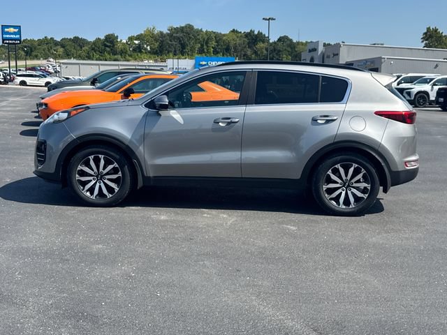 Used 2019 Kia Sportage EX w/ EX Technology Package FWD image 2
