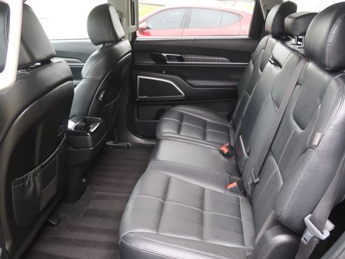 Used 2023 Kia Telluride EX FWD image 20