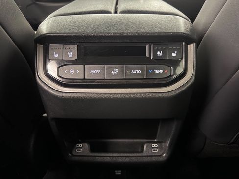 Used 2024 Lexus TX 500h AWD image 33