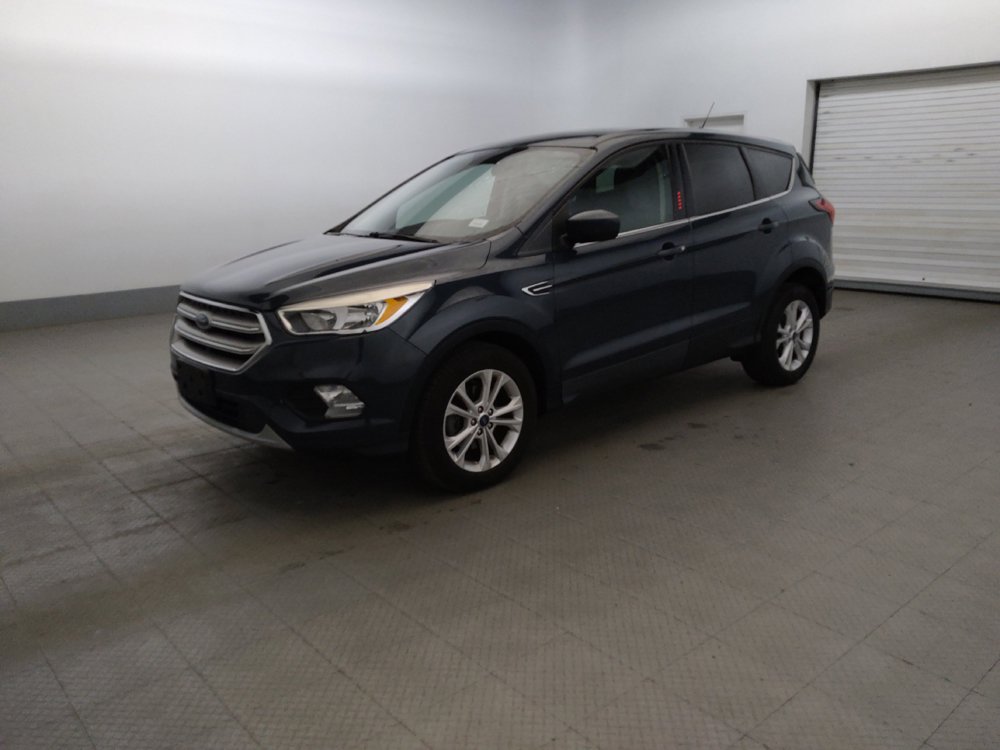Used 2019 Ford Escape SE FWD image 2