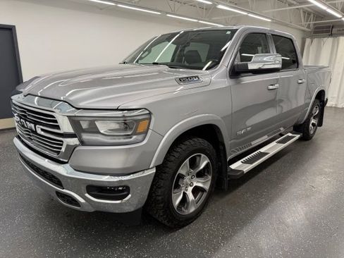 Used 2022 RAM 1500 Laramie AWD/4WD image 5