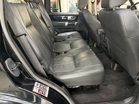 Used 2014 Land Rover LR4 HSE image 16