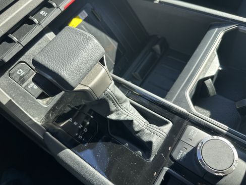 Used 2023 Toyota Tundra Limited image 39