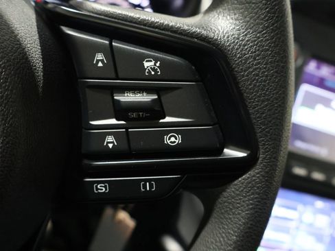 Used 2024 Subaru Crosstrek 2.0i image 32