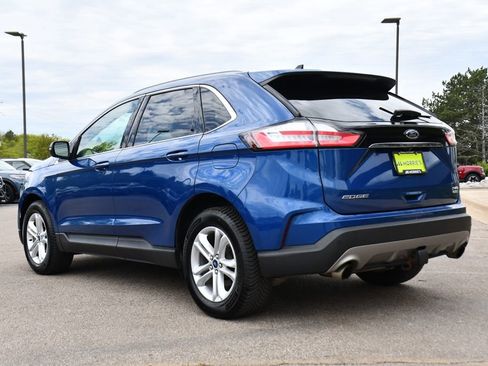 Used 2020 Ford Edge SEL w/ Convenience Package AWD/4WD image 4