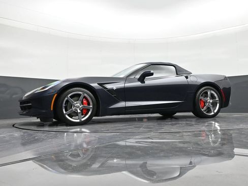 Used 2014 Chevrolet Corvette Stingray Convertible w/ 3LT Preferred Equipment Group RWD image 26