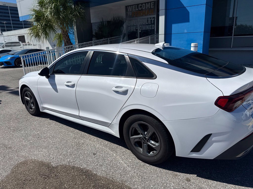 Used 2022 Kia K5 LX FWD image 8