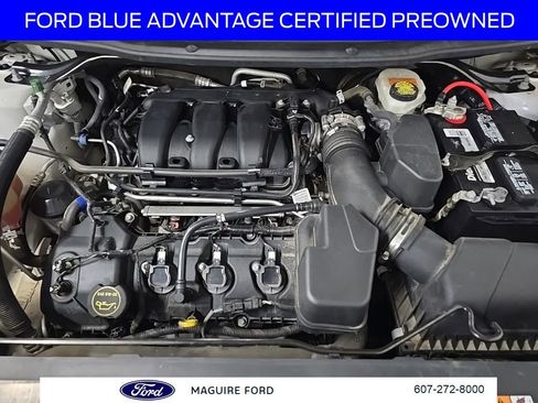 Certified 2019 Ford Explorer XLT w/ Equipment Group 202A AWD/4WD image 17