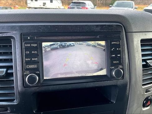 Used 2021 Nissan NV 3500 SV RWD image 13
