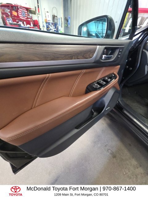 Used 2019 Subaru Outback 2.5i Touring w/ Popular Package #3A AWD/4WD image 13