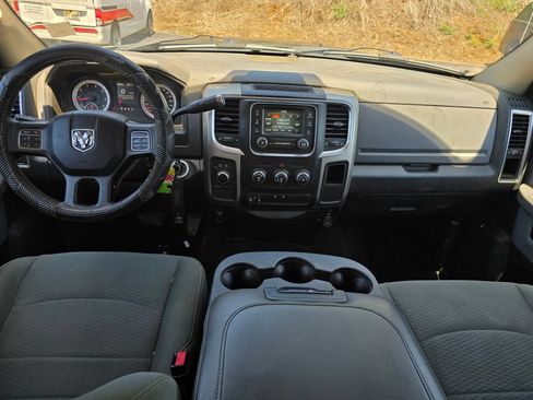 Used 2015 RAM 2500 SLT AWD/4WD image 5