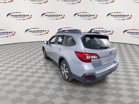 Used 2018 Subaru Outback 2.5i Limited AWD/4WD image 6
